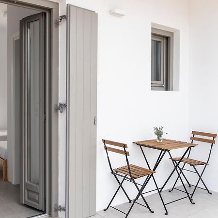 Hotel Twelve Plus+ Naoussa Exterior foto