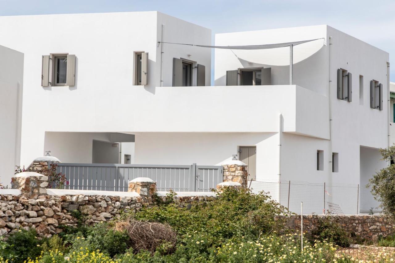 Hotel Twelve Plus+ Naoussa Exterior foto