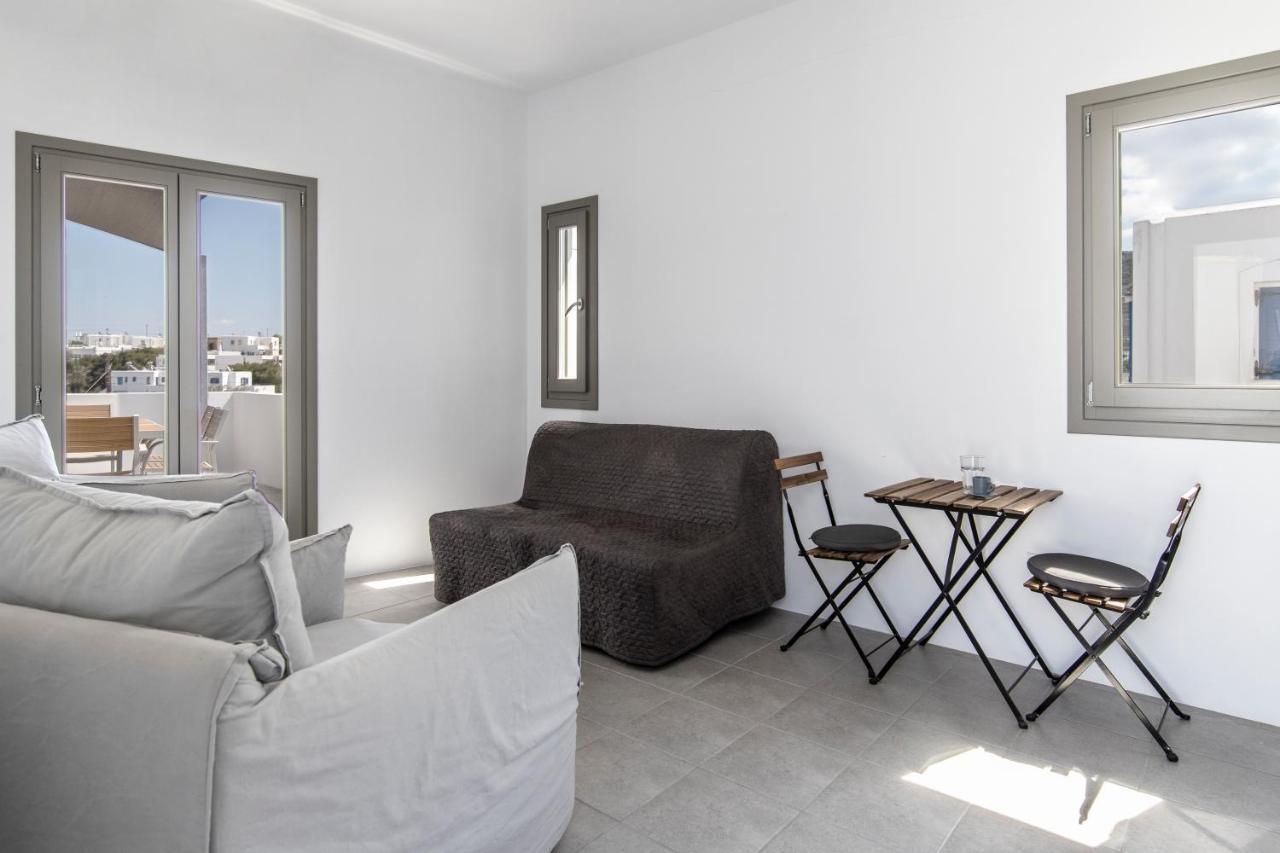 Hotel Twelve Plus+ Naoussa Exterior foto