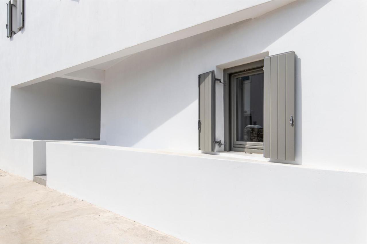 Hotel Twelve Plus+ Naoussa Exterior foto